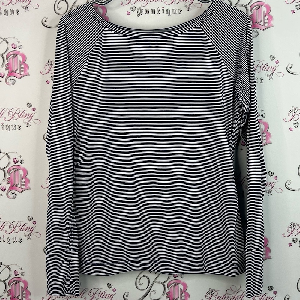 GAP fit long sleeve stripes navy blue Black and White Striped Blouse